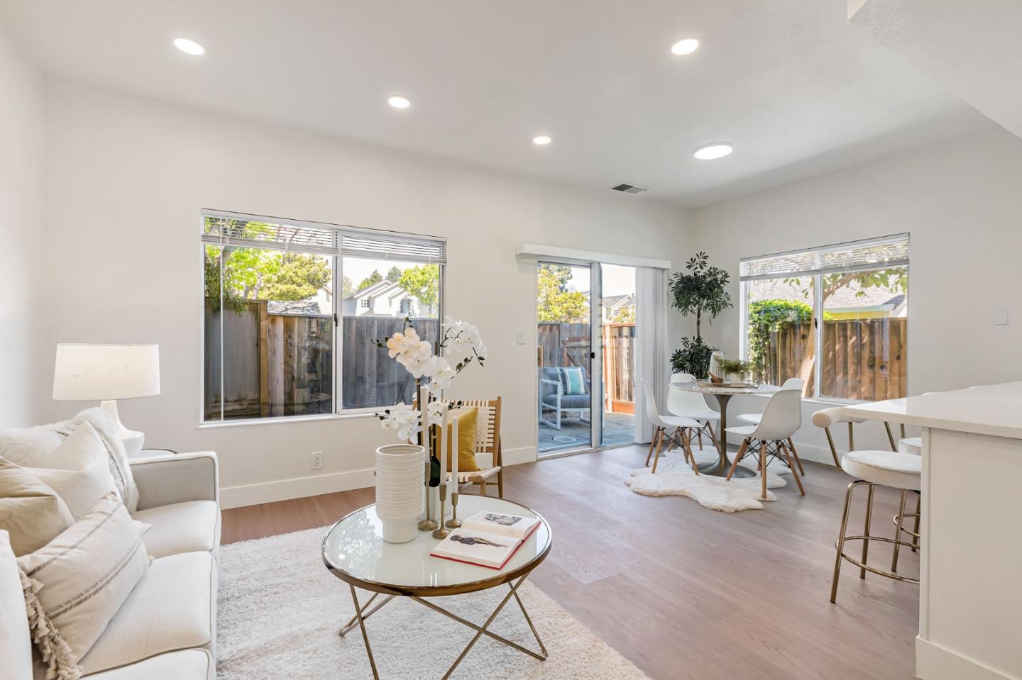 Detail Gallery Image 8 of 26 For 6209 Potrero Dr, Newark,  CA 94560 - 3 Beds | 2/1 Baths