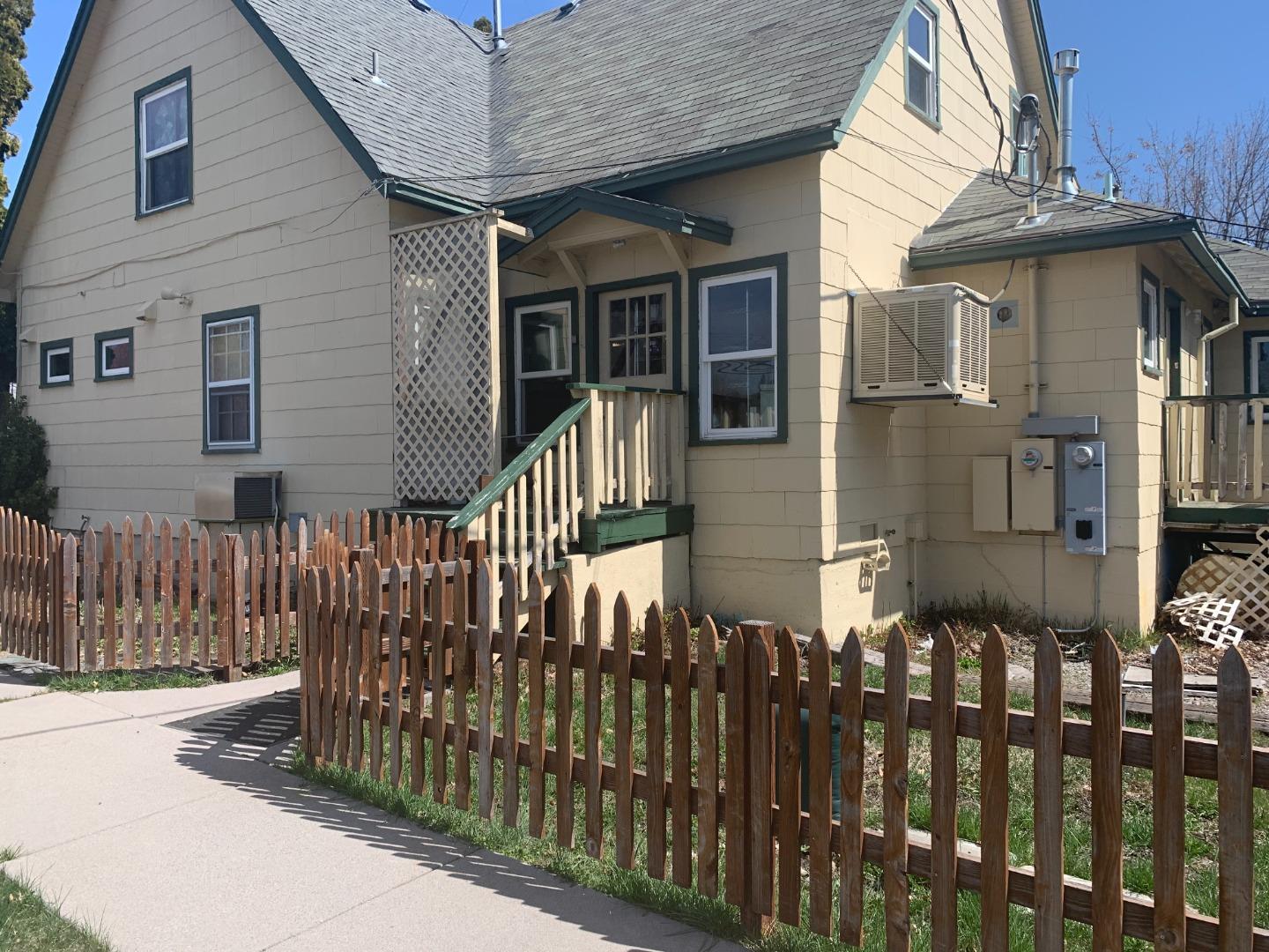 Detail Gallery Image 2 of 9 For 531 Chestnut Street St, Mount Shasta,  CA 96067 - – Beds | – Baths