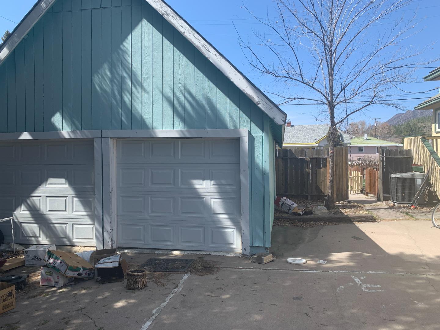 531 531 Chestnut Street Street, Mount Shasta, CA, 96067