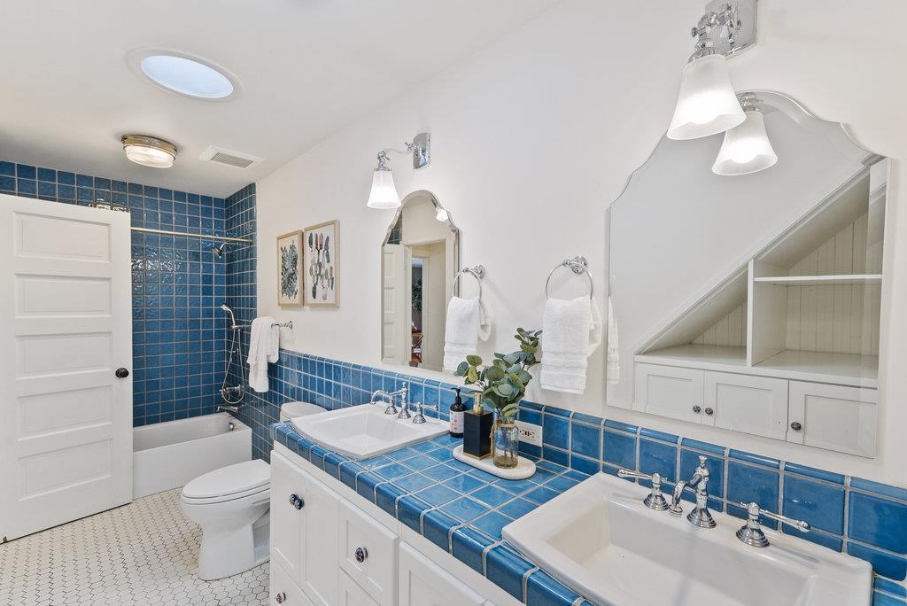 Detail Gallery Image 15 of 55 For 9710 Live Oak Ave, Ben Lomond,  CA 95005 - 3 Beds | 2 Baths