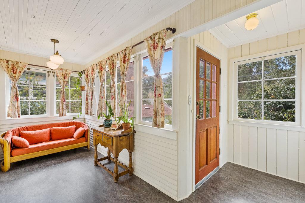 Detail Gallery Image 2 of 55 For 9710 Live Oak Ave, Ben Lomond,  CA 95005 - 3 Beds | 2 Baths