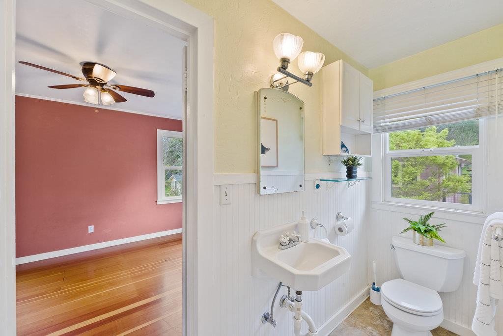 Detail Gallery Image 21 of 55 For 9710 Live Oak Ave, Ben Lomond,  CA 95005 - 3 Beds | 2 Baths