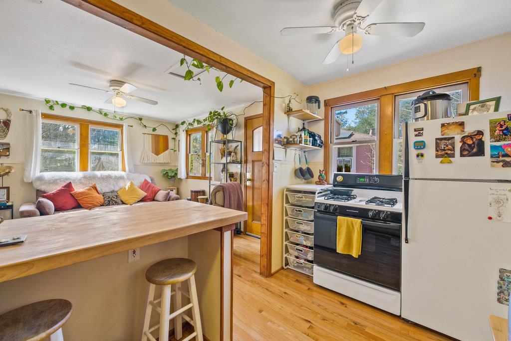 Detail Gallery Image 33 of 55 For 9710 Live Oak Ave, Ben Lomond,  CA 95005 - 3 Beds | 2 Baths