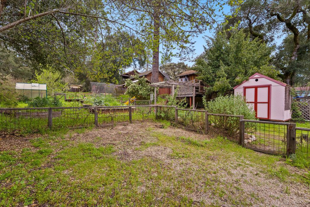 Detail Gallery Image 41 of 55 For 9710 Live Oak Ave, Ben Lomond,  CA 95005 - 3 Beds | 2 Baths