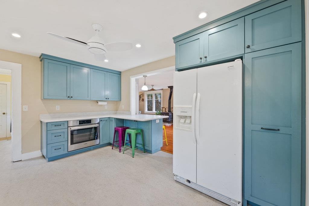 Detail Gallery Image 6 of 55 For 9710 Live Oak Ave, Ben Lomond,  CA 95005 - 3 Beds | 2 Baths