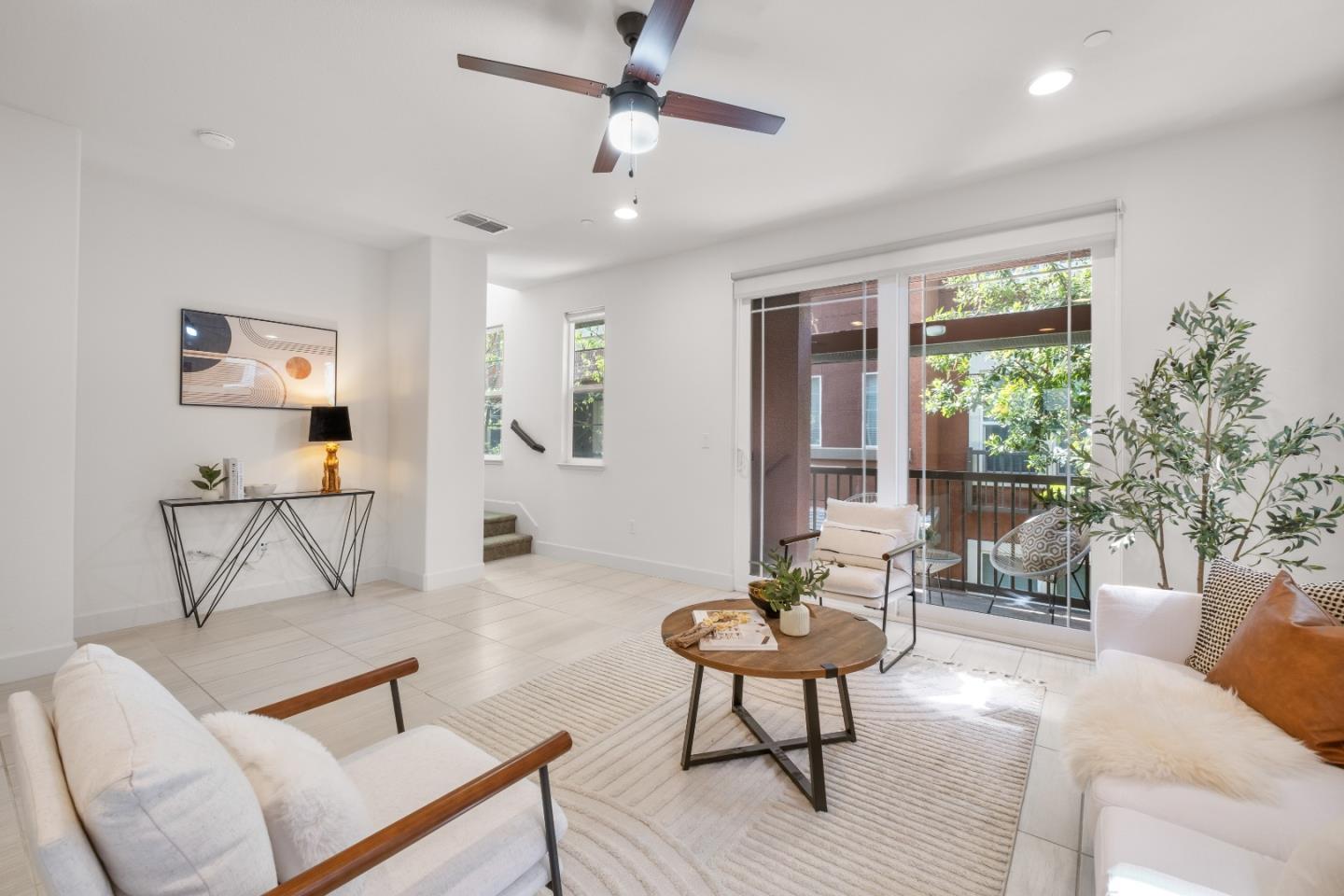 Detail Gallery Image 11 of 50 For 1537 Lee Pl, San Jose,  CA 95131 - 4 Beds | 3/1 Baths