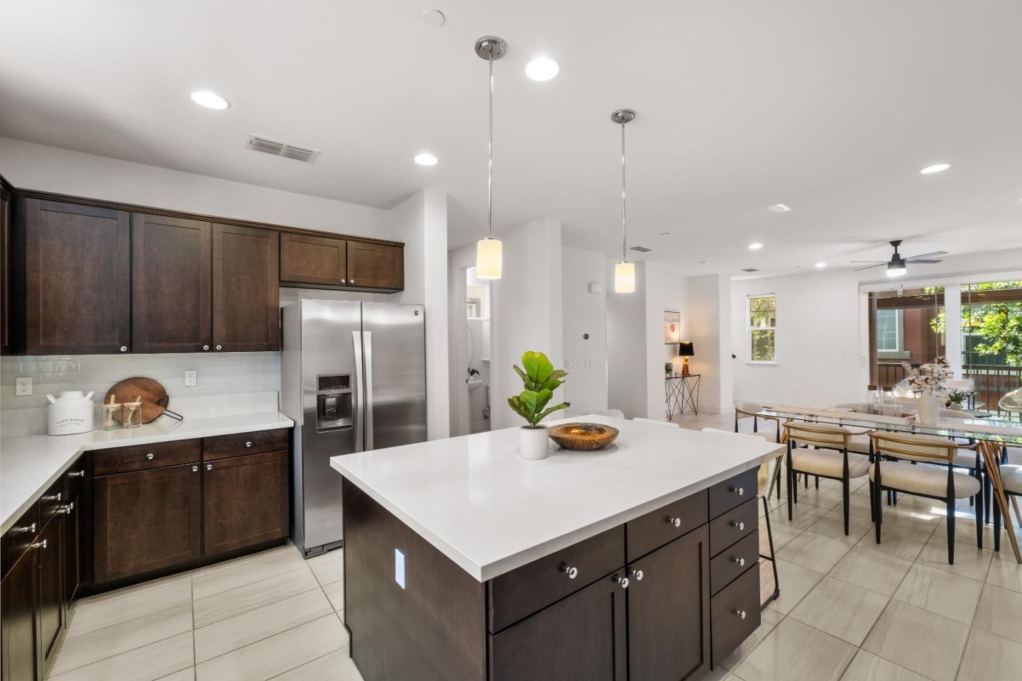 Detail Gallery Image 17 of 50 For 1537 Lee Pl, San Jose,  CA 95131 - 4 Beds | 3/1 Baths
