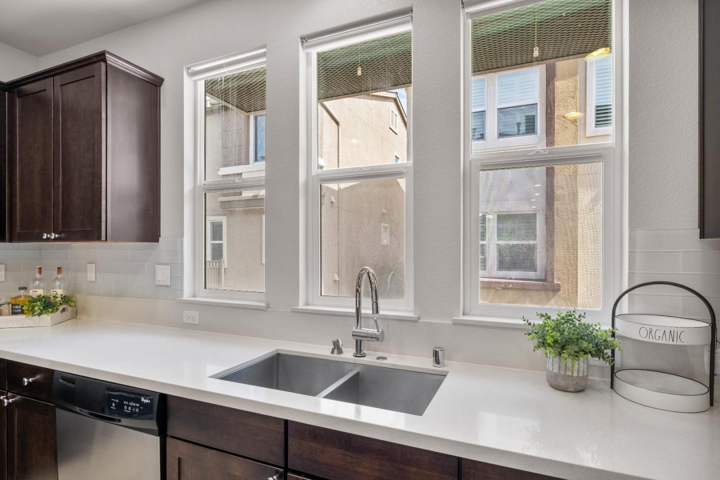 Detail Gallery Image 20 of 50 For 1537 Lee Pl, San Jose,  CA 95131 - 4 Beds | 3/1 Baths