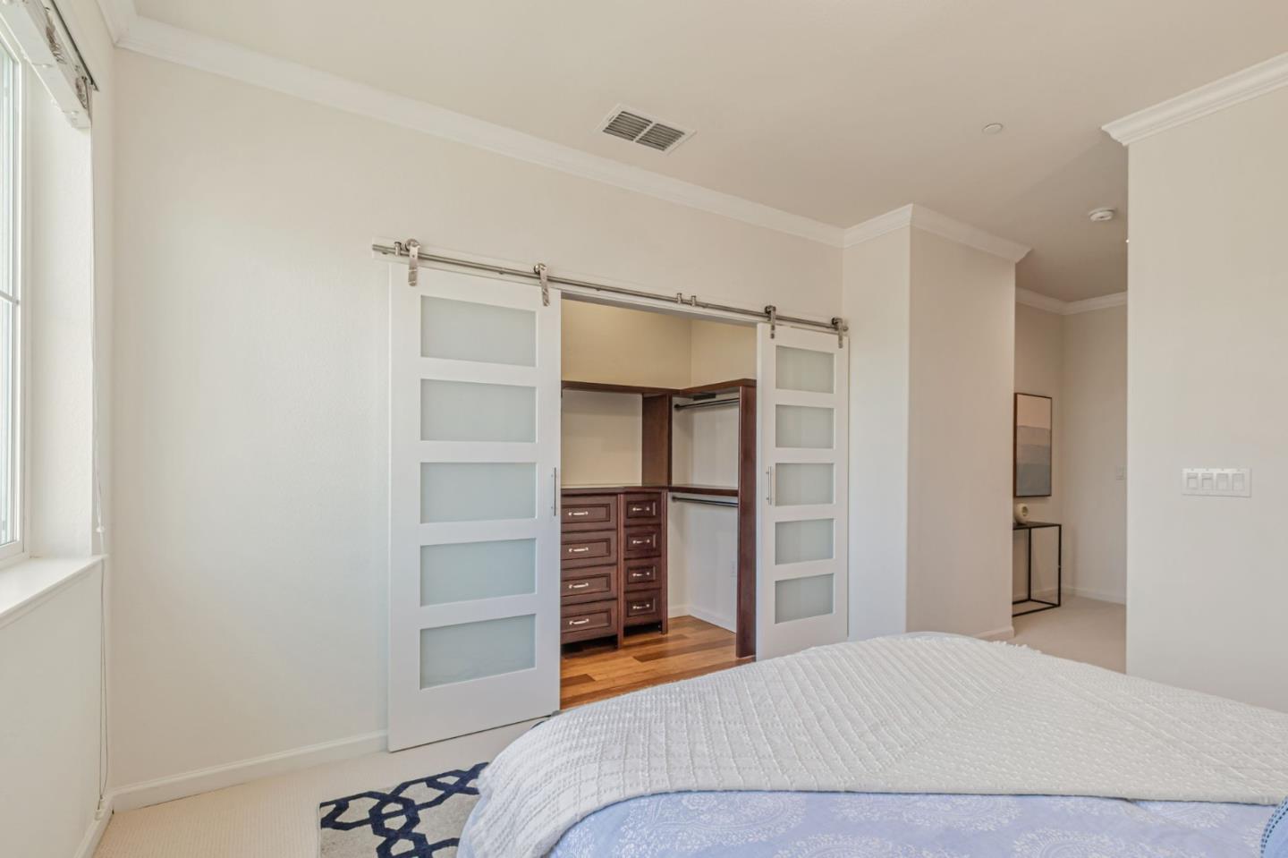Detail Gallery Image 16 of 48 For 6215 White Moonstone Ct, San Jose,  CA 95123 - 3 Beds | 3/1 Baths