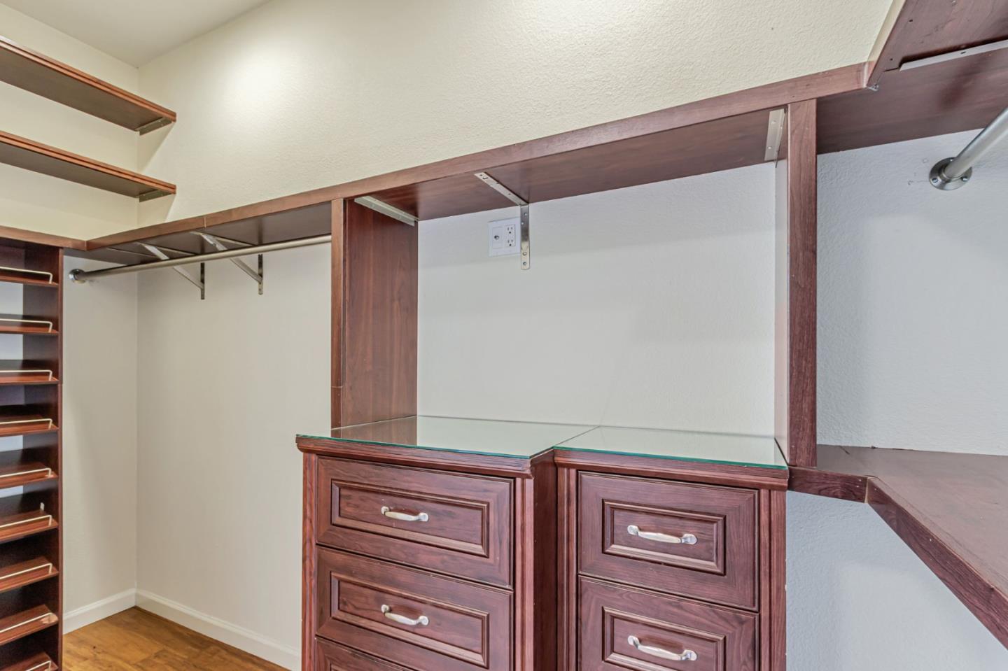 Detail Gallery Image 17 of 48 For 6215 White Moonstone Ct, San Jose,  CA 95123 - 3 Beds | 3/1 Baths