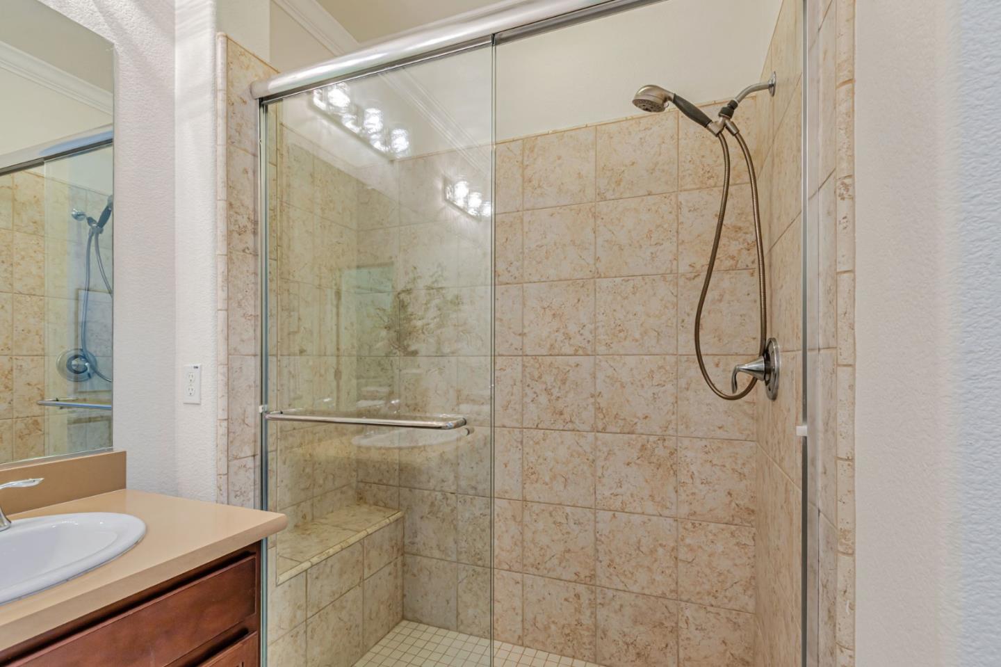 Detail Gallery Image 22 of 48 For 6215 White Moonstone Ct, San Jose,  CA 95123 - 3 Beds | 3/1 Baths