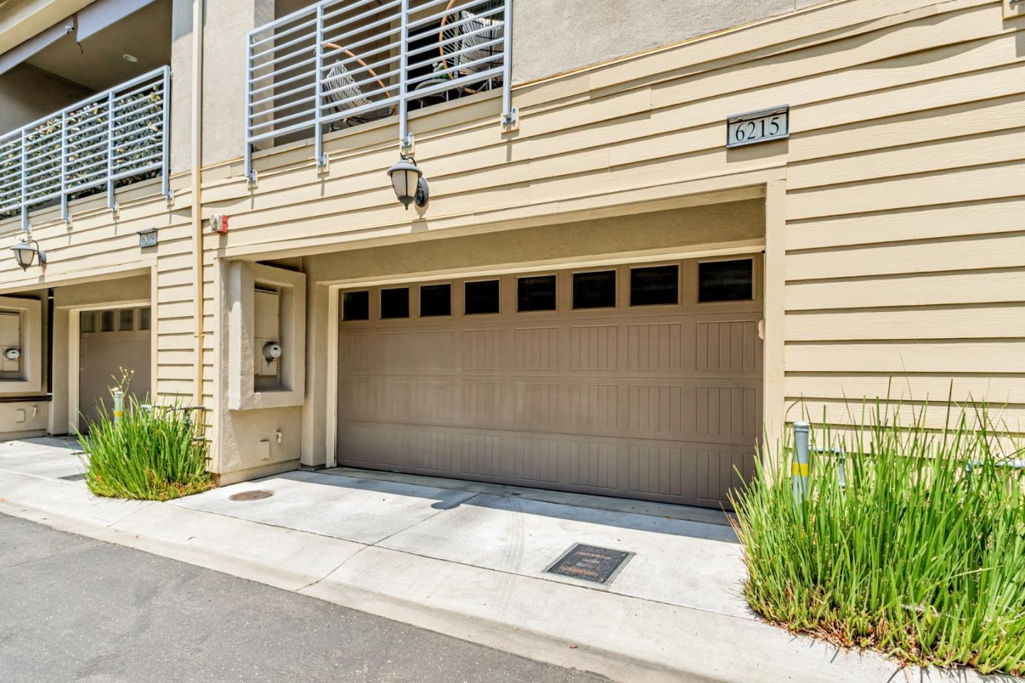 Detail Gallery Image 34 of 48 For 6215 White Moonstone Ct, San Jose,  CA 95123 - 3 Beds | 3/1 Baths