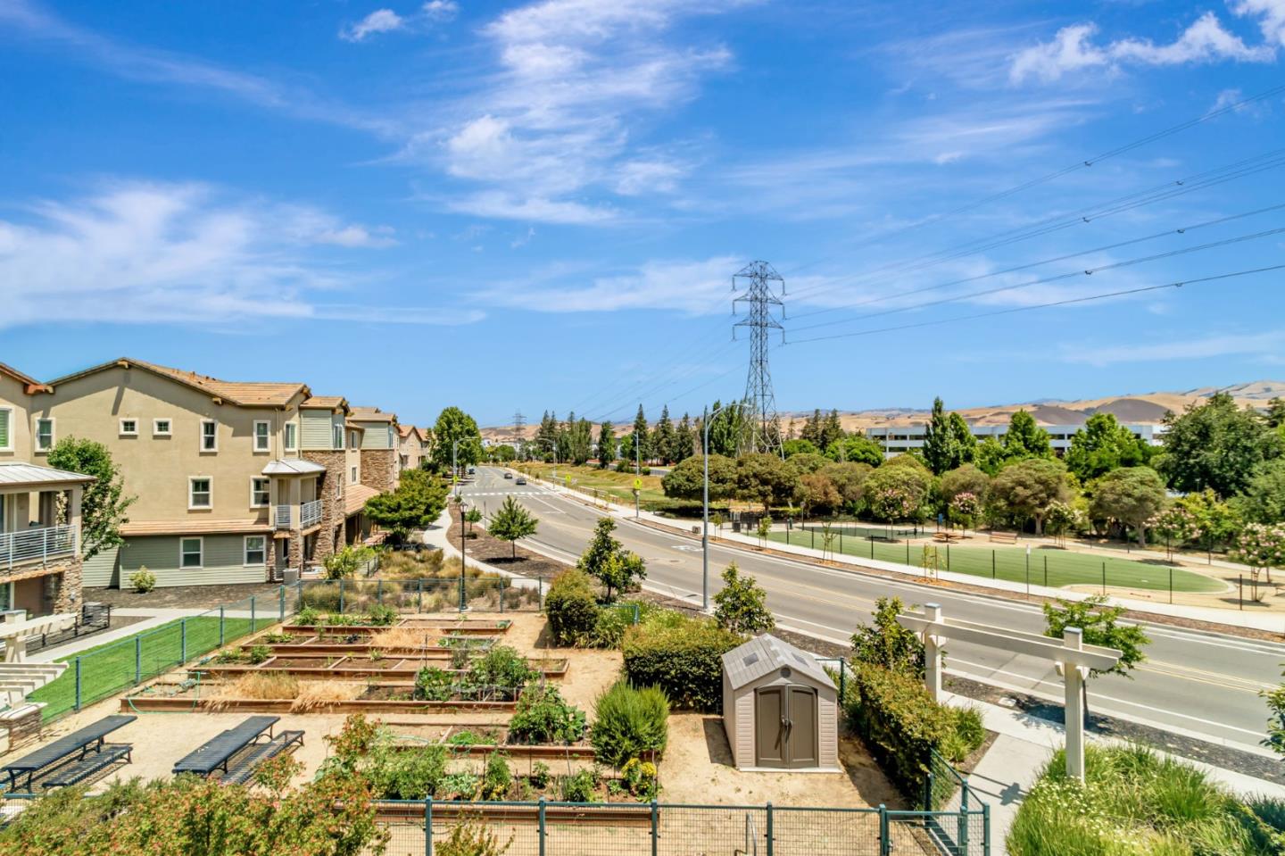 Detail Gallery Image 35 of 48 For 6215 White Moonstone Ct, San Jose,  CA 95123 - 3 Beds | 3/1 Baths