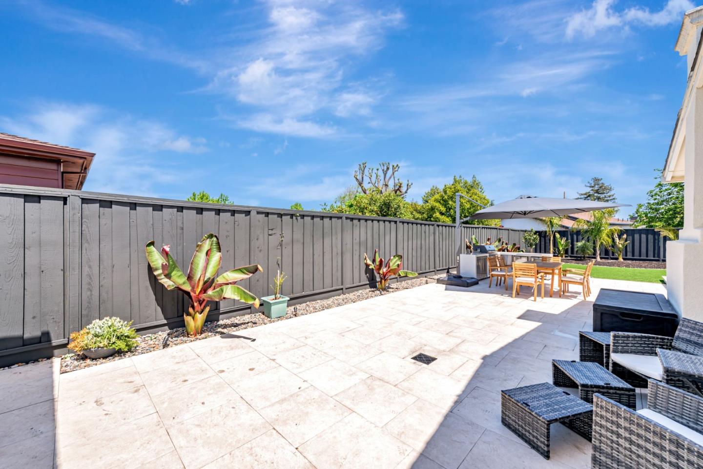 Detail Gallery Image 39 of 77 For 2924 Vivian Ln, San Jose,  CA 95124 - 3 Beds | 2 Baths