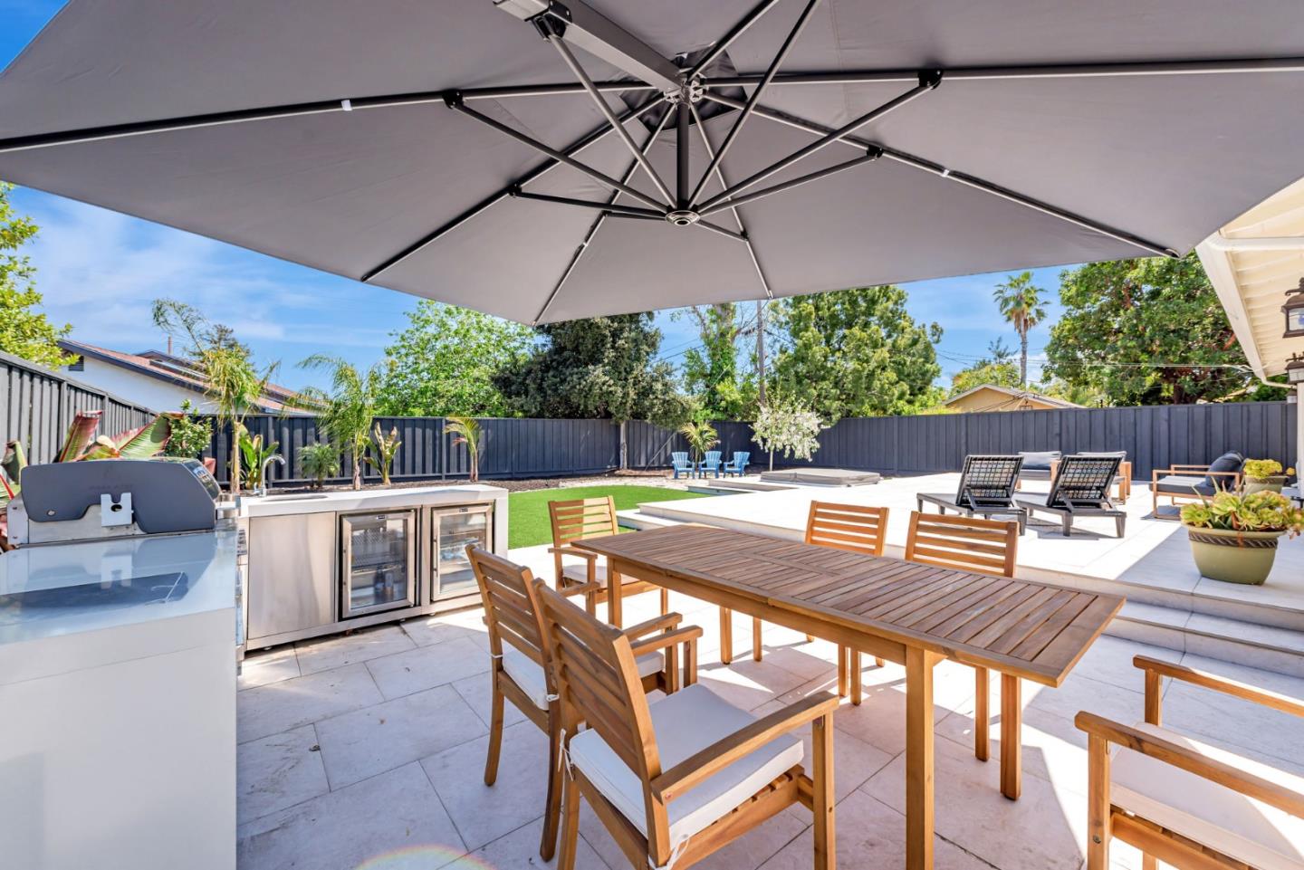 Detail Gallery Image 40 of 77 For 2924 Vivian Ln, San Jose,  CA 95124 - 3 Beds | 2 Baths