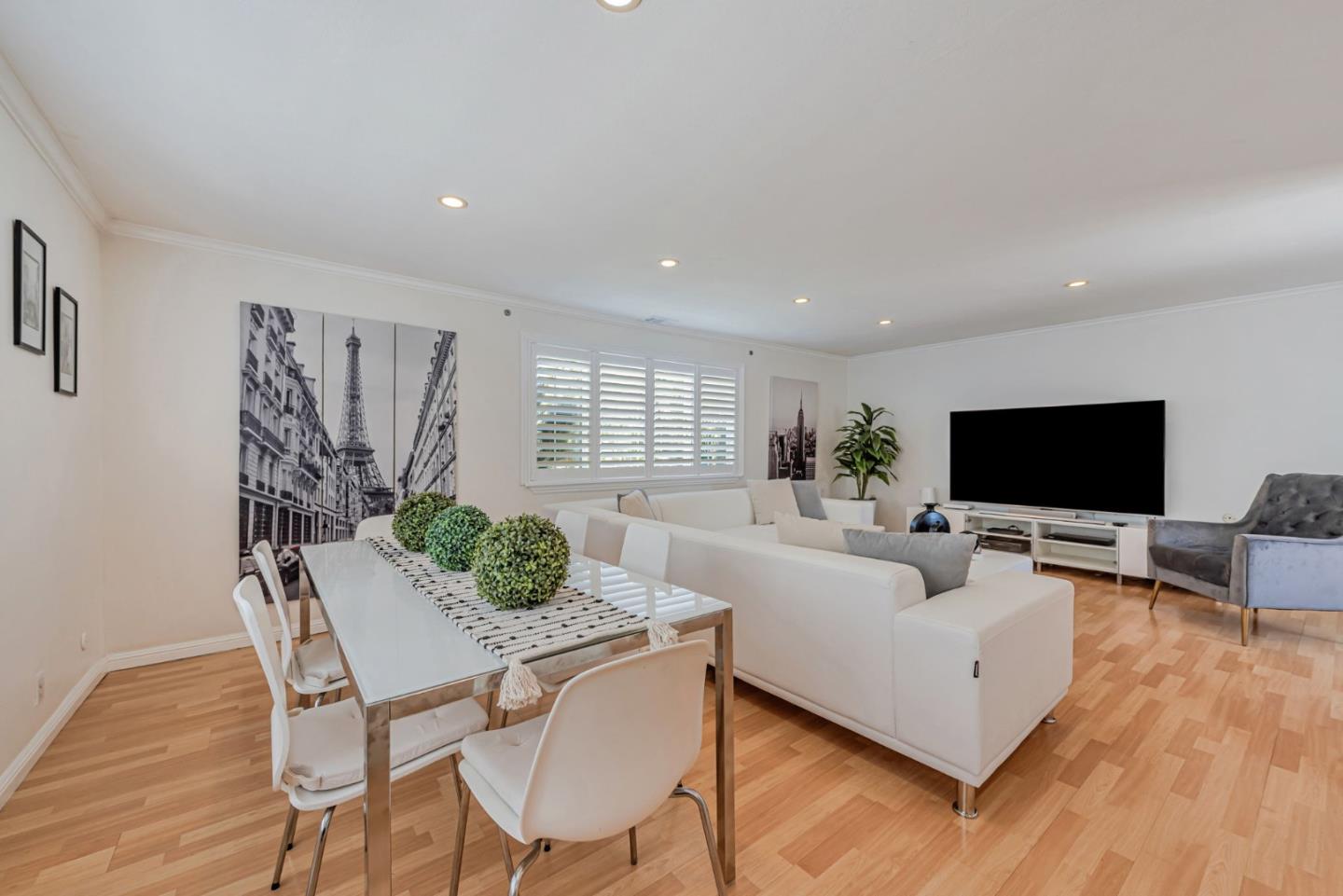 Detail Gallery Image 6 of 77 For 2924 Vivian Ln, San Jose,  CA 95124 - 3 Beds | 2 Baths