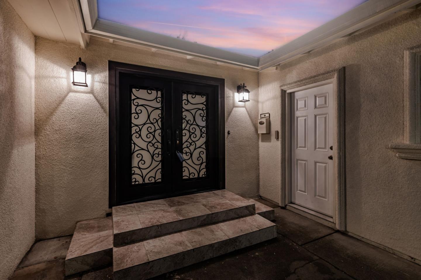 Detail Gallery Image 61 of 77 For 2924 Vivian Ln, San Jose,  CA 95124 - 3 Beds | 2 Baths