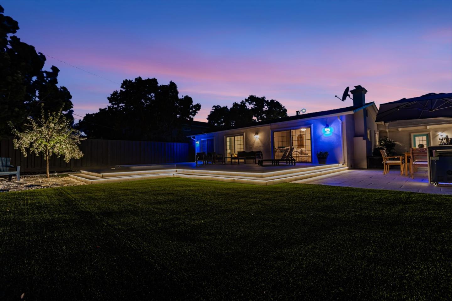 Detail Gallery Image 69 of 77 For 2924 Vivian Ln, San Jose,  CA 95124 - 3 Beds | 2 Baths
