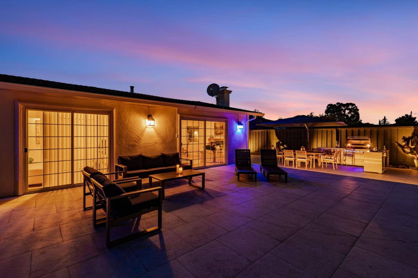 Detail Gallery Image 75 of 77 For 2924 Vivian Ln, San Jose,  CA 95124 - 3 Beds | 2 Baths