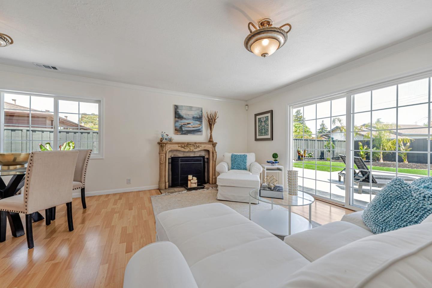 Detail Gallery Image 9 of 77 For 2924 Vivian Ln, San Jose,  CA 95124 - 3 Beds | 2 Baths