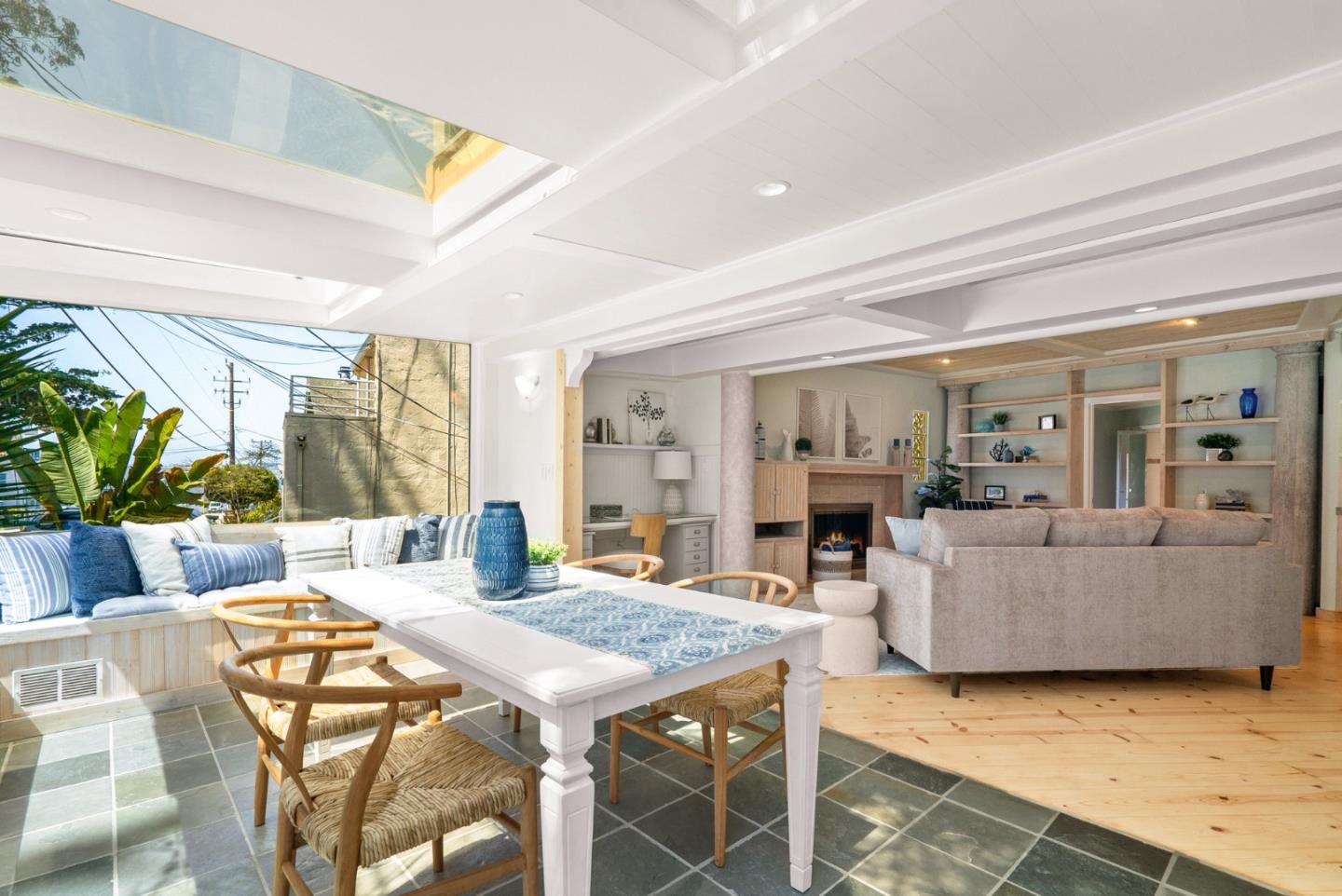 Detail Gallery Image 22 of 74 For 287 Rio Del Mar Blvd, Aptos,  CA 95003 - 3 Beds | 3/1 Baths