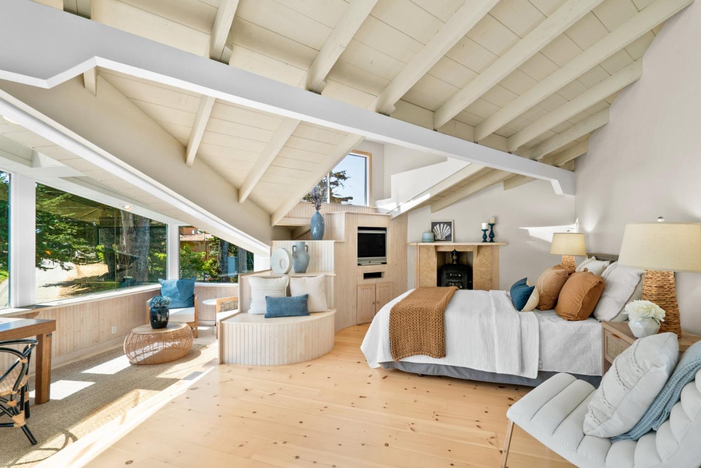 Detail Gallery Image 39 of 74 For 287 Rio Del Mar Blvd, Aptos,  CA 95003 - 3 Beds | 3/1 Baths