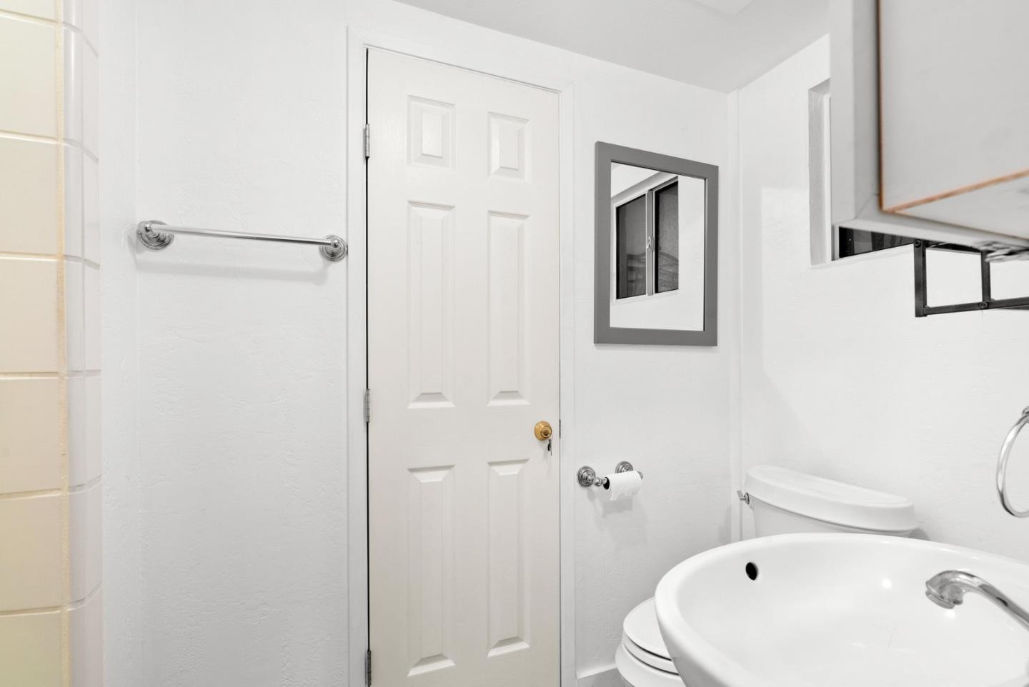 Detail Gallery Image 58 of 74 For 287 Rio Del Mar Blvd, Aptos,  CA 95003 - 3 Beds | 3/1 Baths