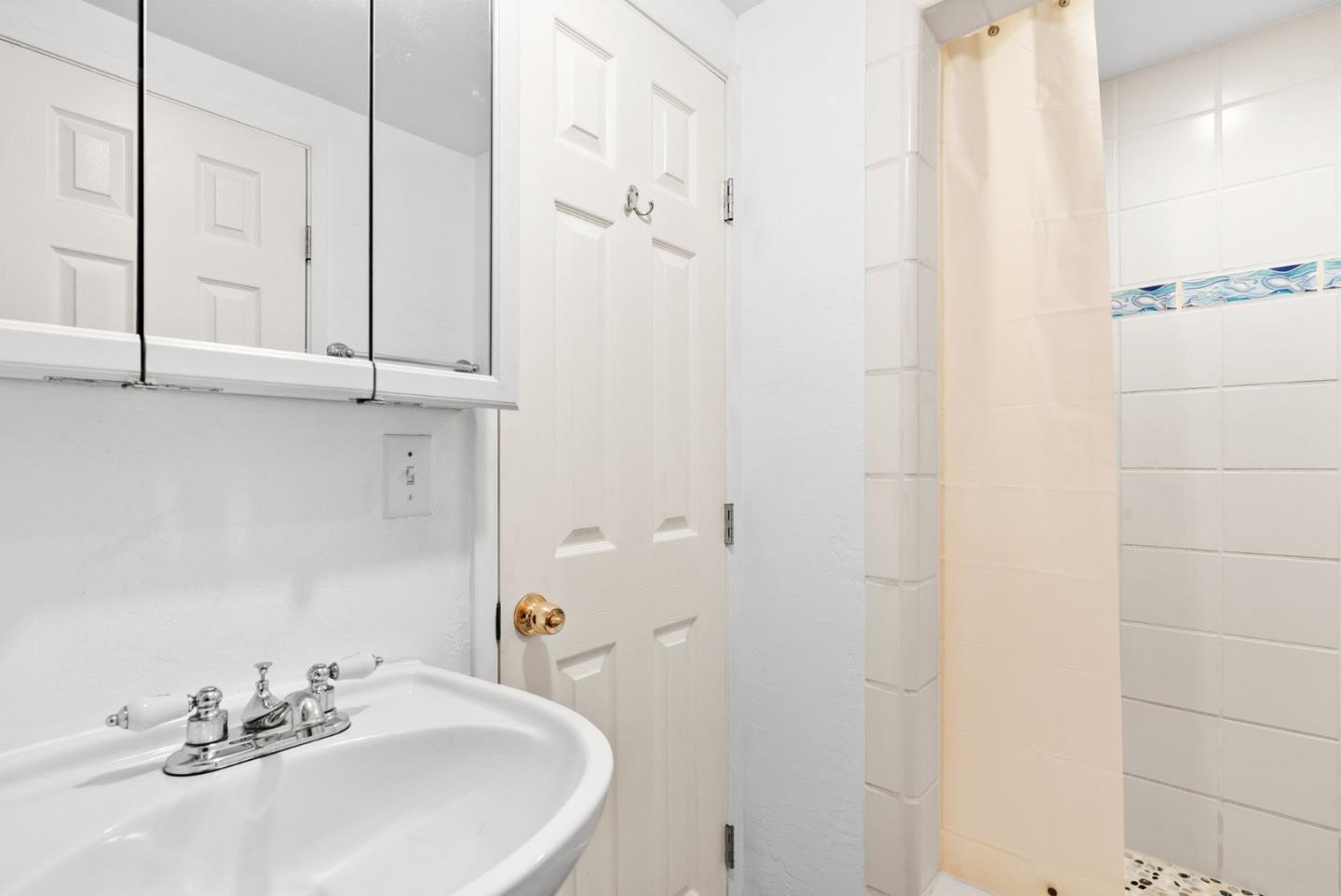 Detail Gallery Image 59 of 74 For 287 Rio Del Mar Blvd, Aptos,  CA 95003 - 3 Beds | 3/1 Baths