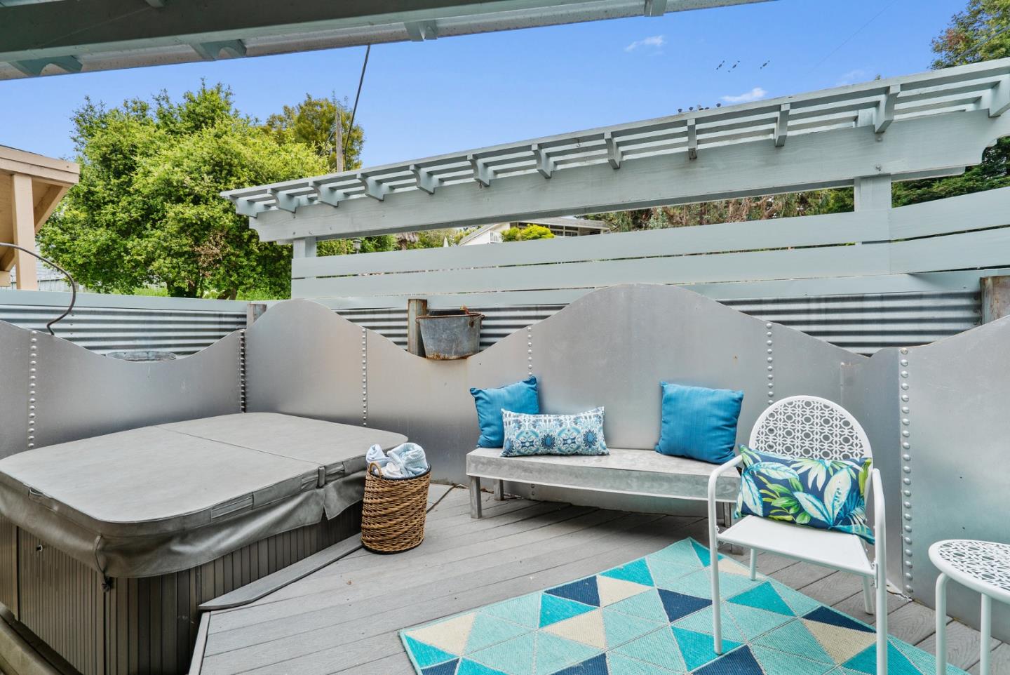 Detail Gallery Image 65 of 74 For 287 Rio Del Mar Blvd, Aptos,  CA 95003 - 3 Beds | 3/1 Baths