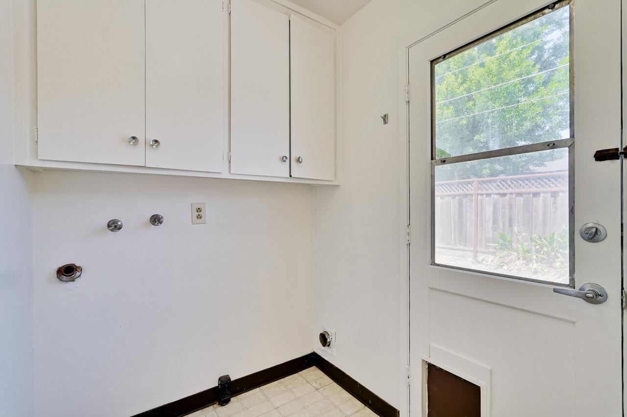 Detail Gallery Image 51 of 81 For 2517 Tolworth Dr, San Jose,  CA 95128 - 3 Beds | 2 Baths
