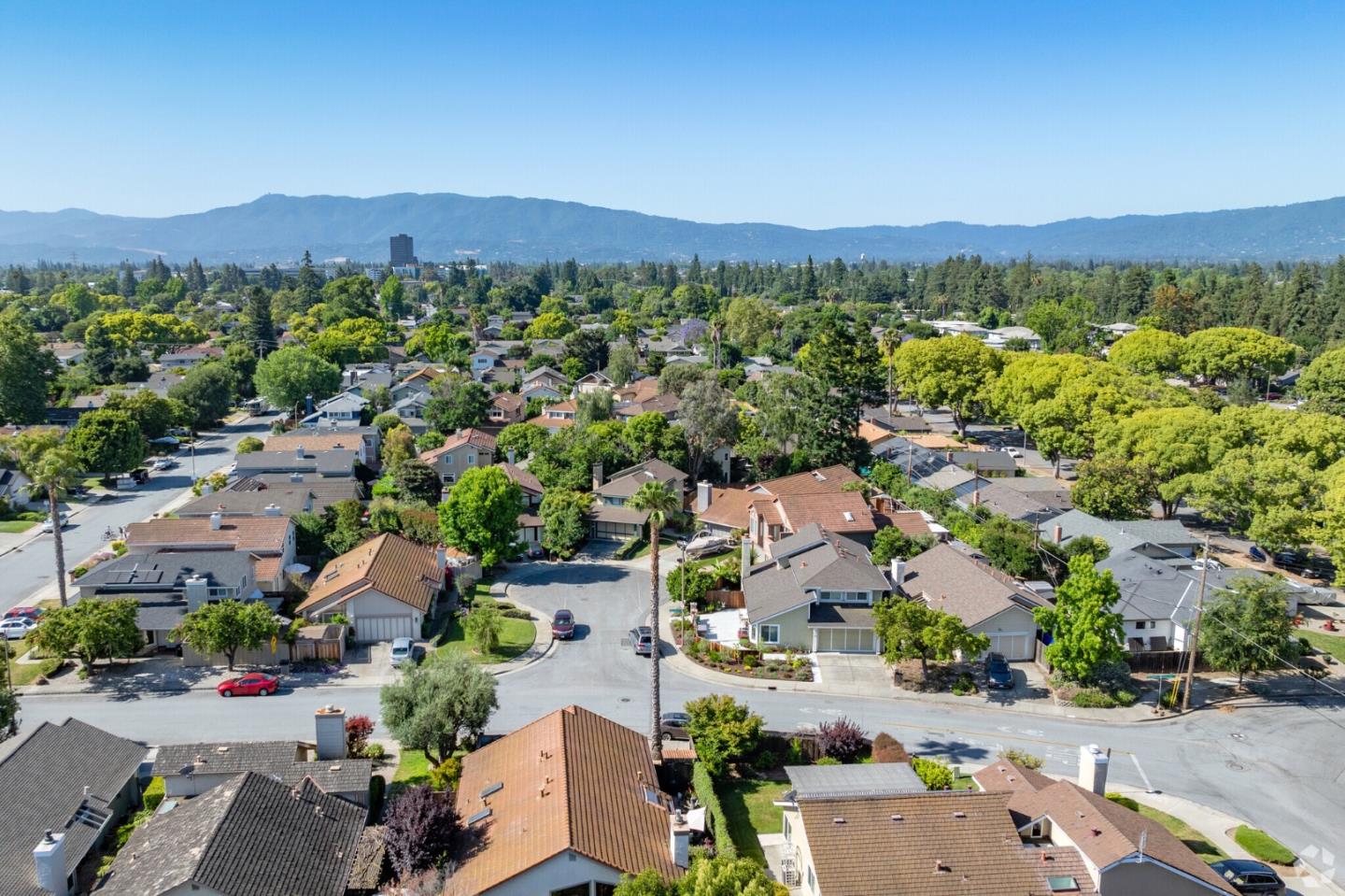 Detail Gallery Image 64 of 81 For 2517 Tolworth Dr, San Jose,  CA 95128 - 3 Beds | 2 Baths