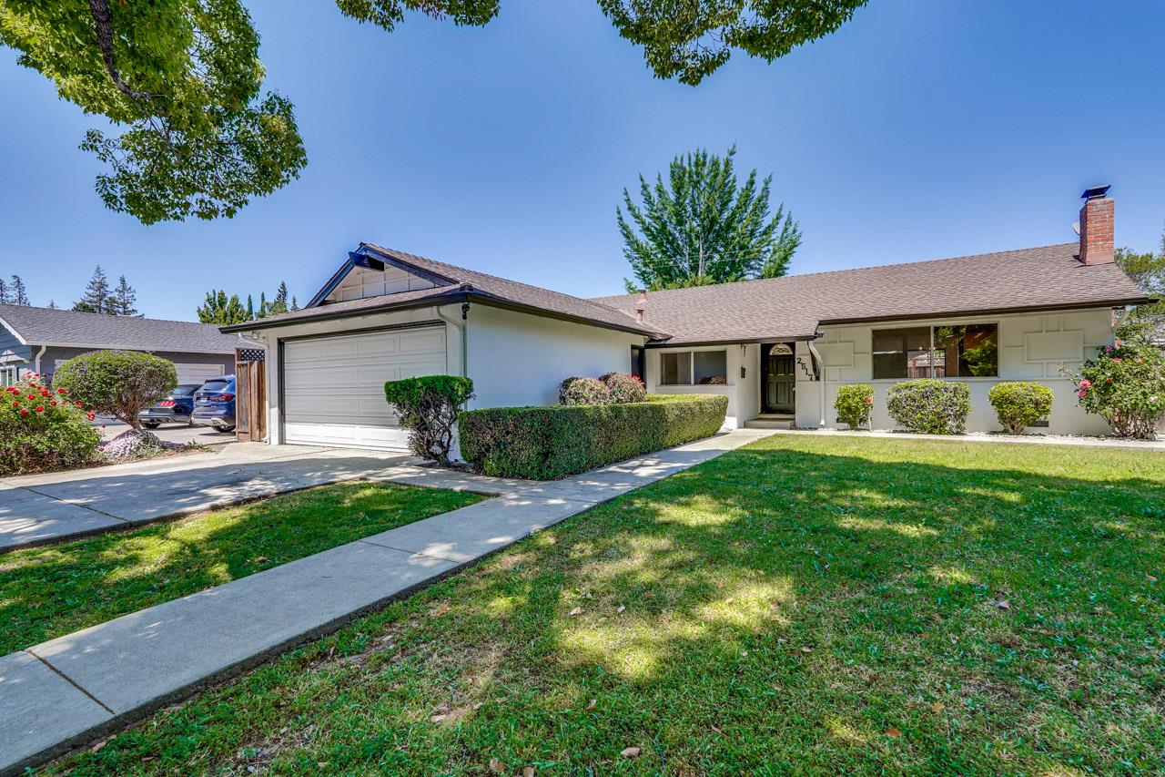 Detail Gallery Image 7 of 81 For 2517 Tolworth Dr, San Jose,  CA 95128 - 3 Beds | 2 Baths
