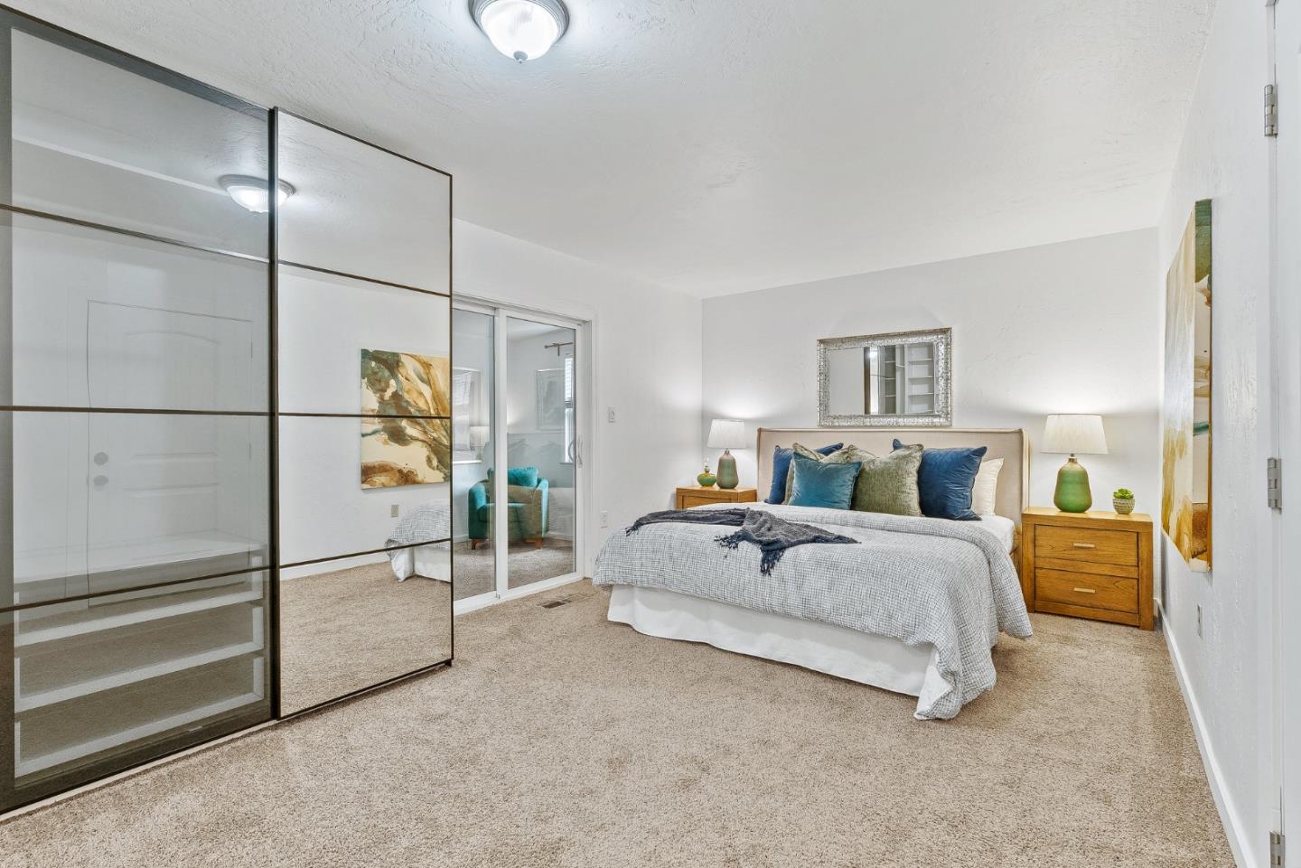 Detail Gallery Image 12 of 46 For 1960 La Madrona Dr, Santa Cruz,  CA 95060 - 2 Beds | 2 Baths