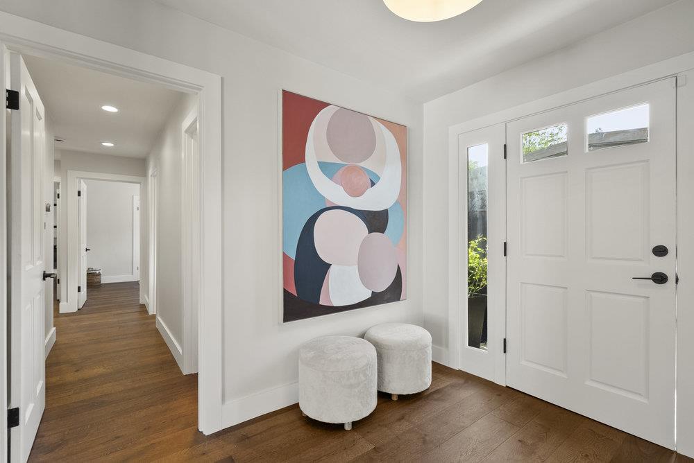 Detail Gallery Image 18 of 53 For 329 San Rafael Ave, Belvedere,  CA 94920 - 3 Beds | 2/1 Baths