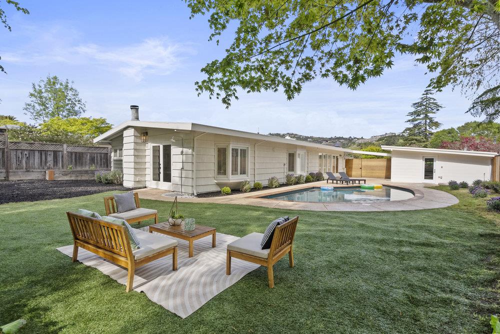 Detail Gallery Image 37 of 53 For 329 San Rafael Ave, Belvedere,  CA 94920 - 3 Beds | 2/1 Baths