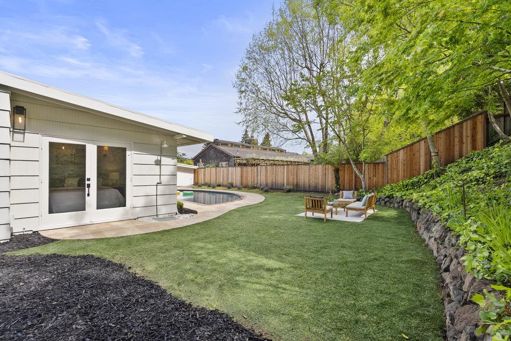 Detail Gallery Image 39 of 53 For 329 San Rafael Ave, Belvedere,  CA 94920 - 3 Beds | 2/1 Baths