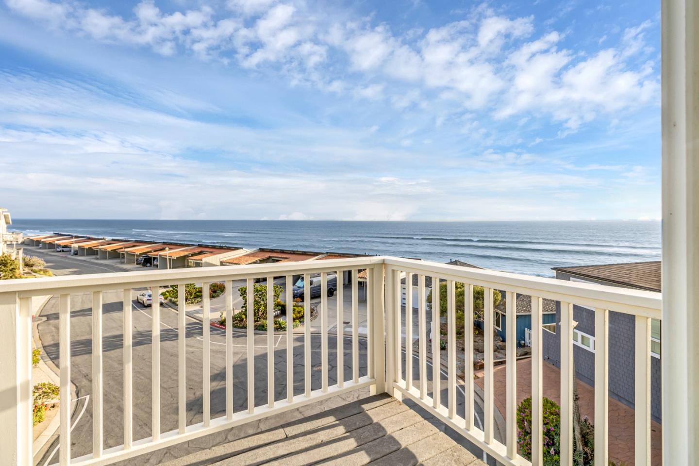 Detail Gallery Image 3 of 31 For 806 the Shore Line, La Selva Beach,  CA 95076 - 3 Beds | 2 Baths
