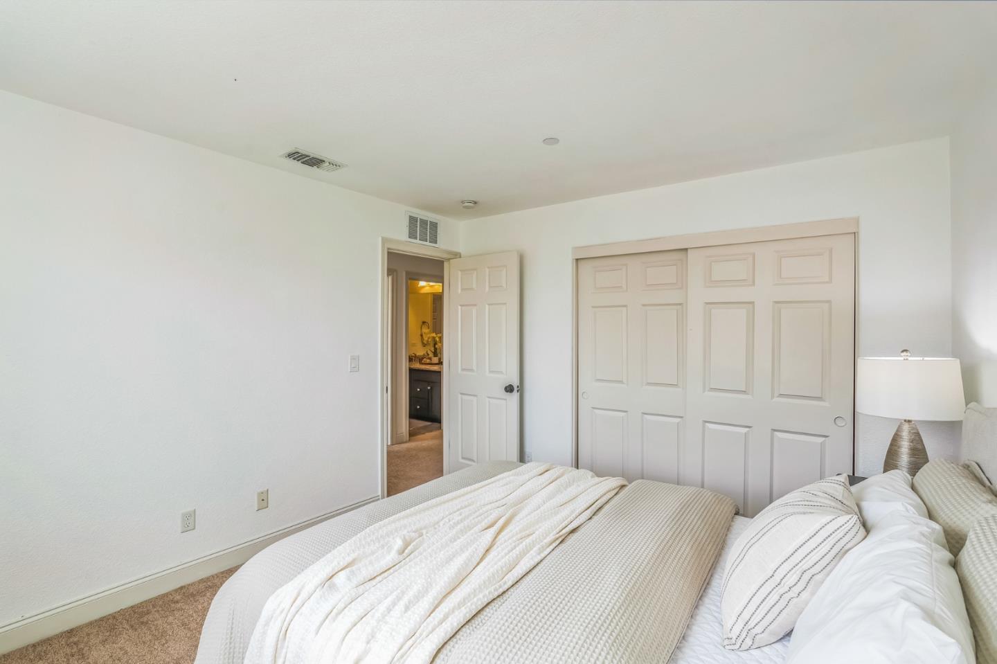Detail Gallery Image 24 of 33 For 5278 Jacque Bell Ln, Fairfield,  CA 94533 - 4 Beds | 3/1 Baths