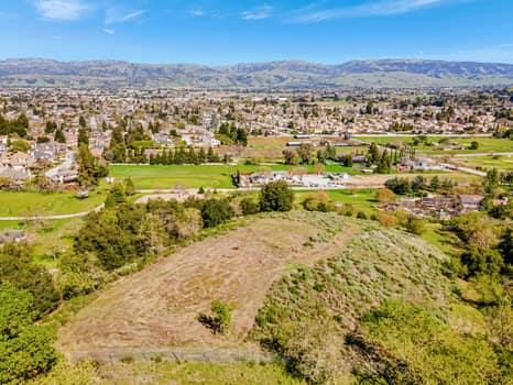 Detail Gallery Image 11 of 20 For 15311 Sycamore Dr, Morgan Hill,  CA 95037 - – Beds | – Baths