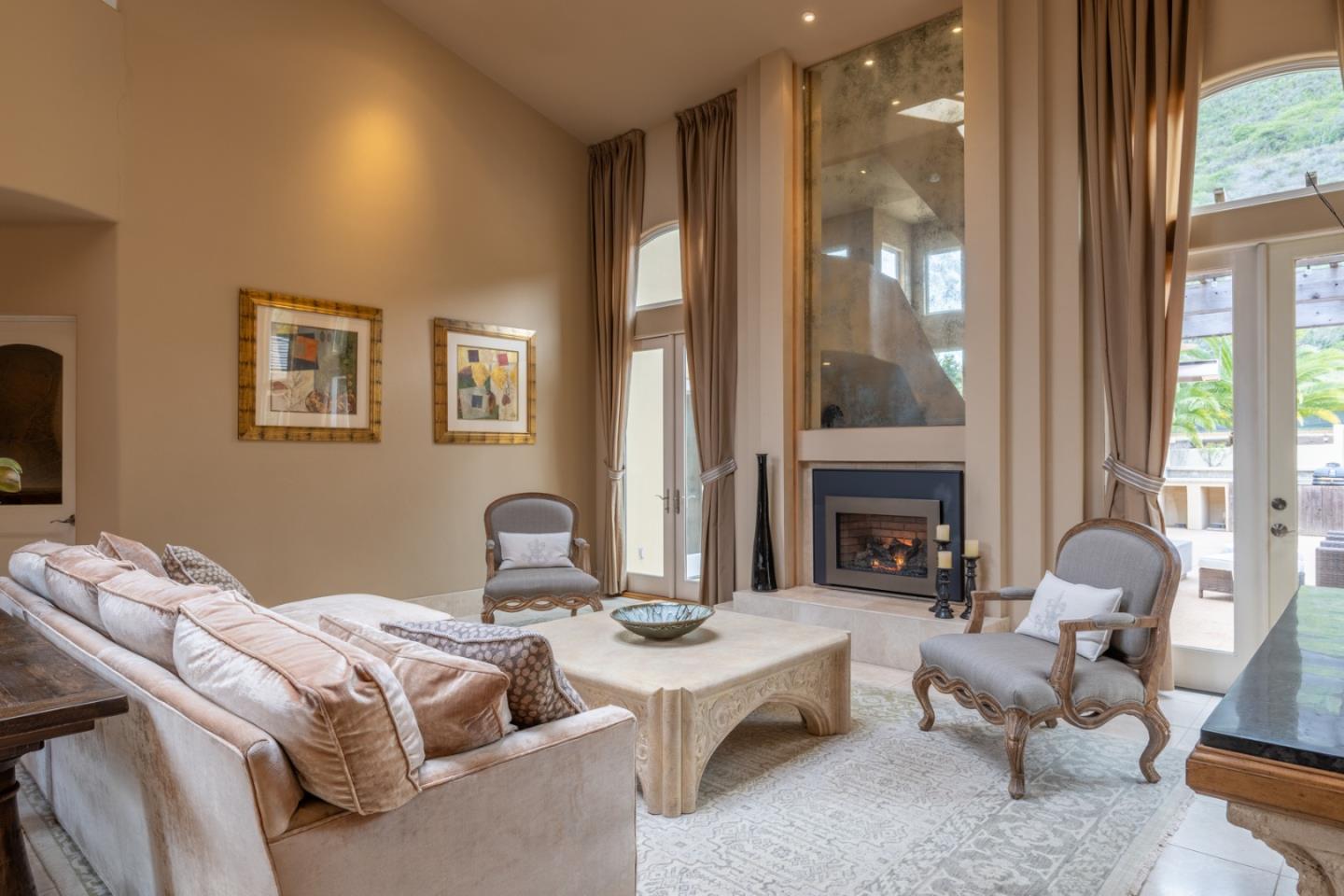 Detail Gallery Image 5 of 43 For 25224 Casiano Dr, Salinas,  CA 93908 - 6 Beds | 6/2 Baths