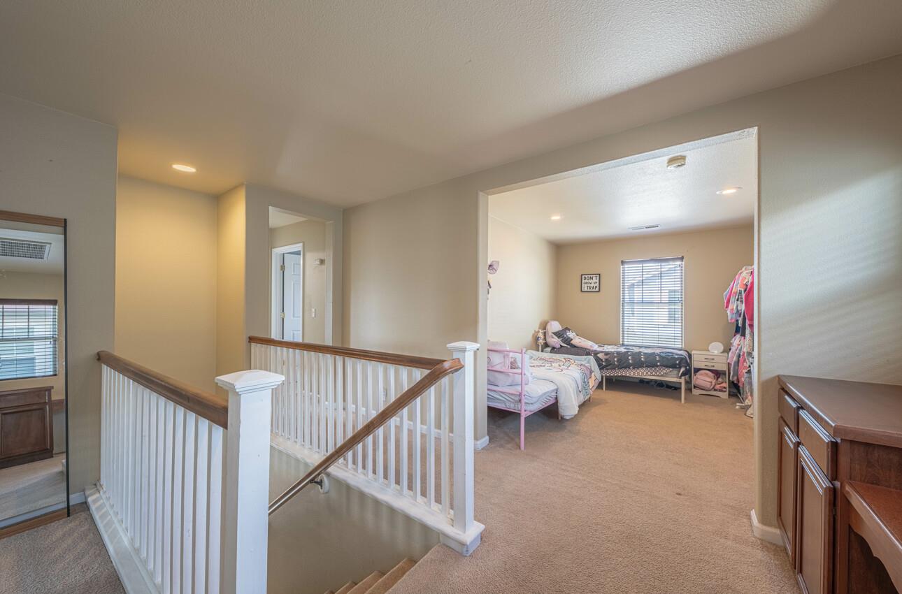 Detail Gallery Image 14 of 30 For 271 Azalea Pl, Soledad,  CA 93960 - 4 Beds | 2/1 Baths