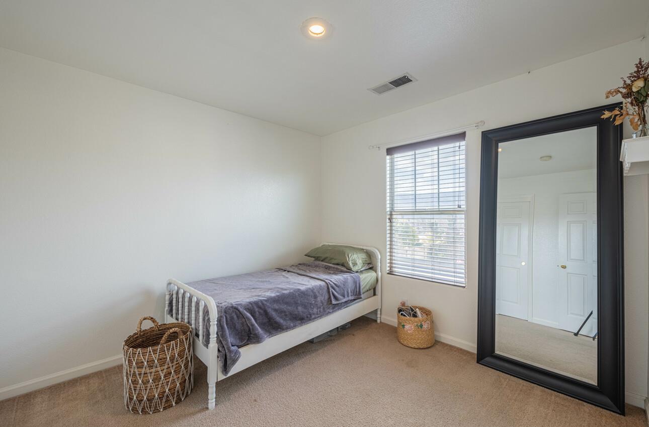Detail Gallery Image 18 of 30 For 271 Azalea Pl, Soledad,  CA 93960 - 4 Beds | 2/1 Baths