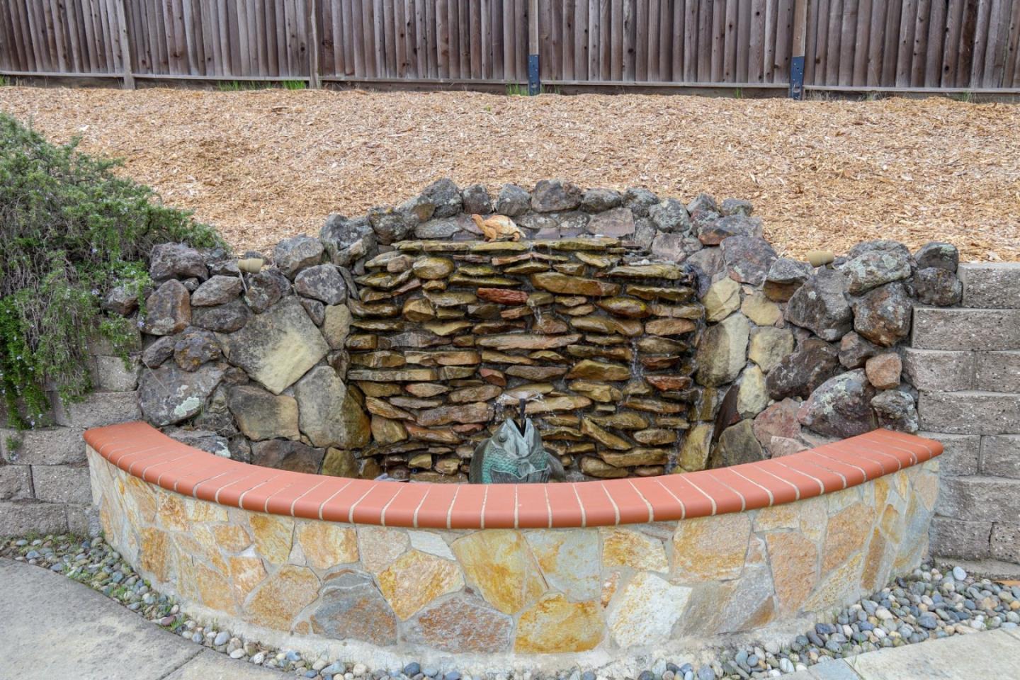 Detail Gallery Image 10 of 52 For 1638 Heritage Bay Ct #1,  San Jose,  CA 95138 - 5 Beds | 4/1 Baths