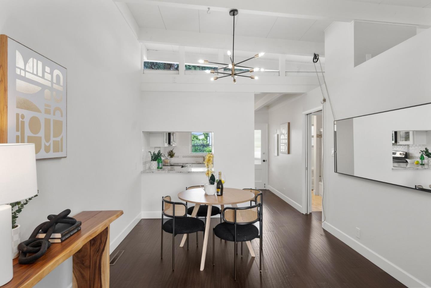 Detail Gallery Image 5 of 22 For 3901 Middlefield Rd #G,  Palo Alto,  CA 94303 - 1 Beds | 1 Baths