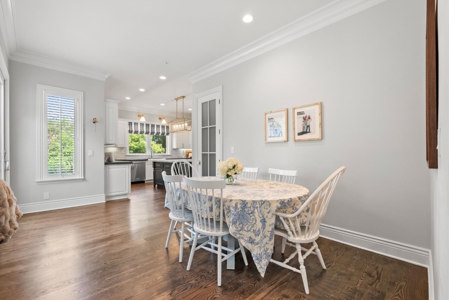 Detail Gallery Image 16 of 48 For 629 Lombardy Way, Redwood City,  CA 94062 - 5 Beds | 4/1 Baths