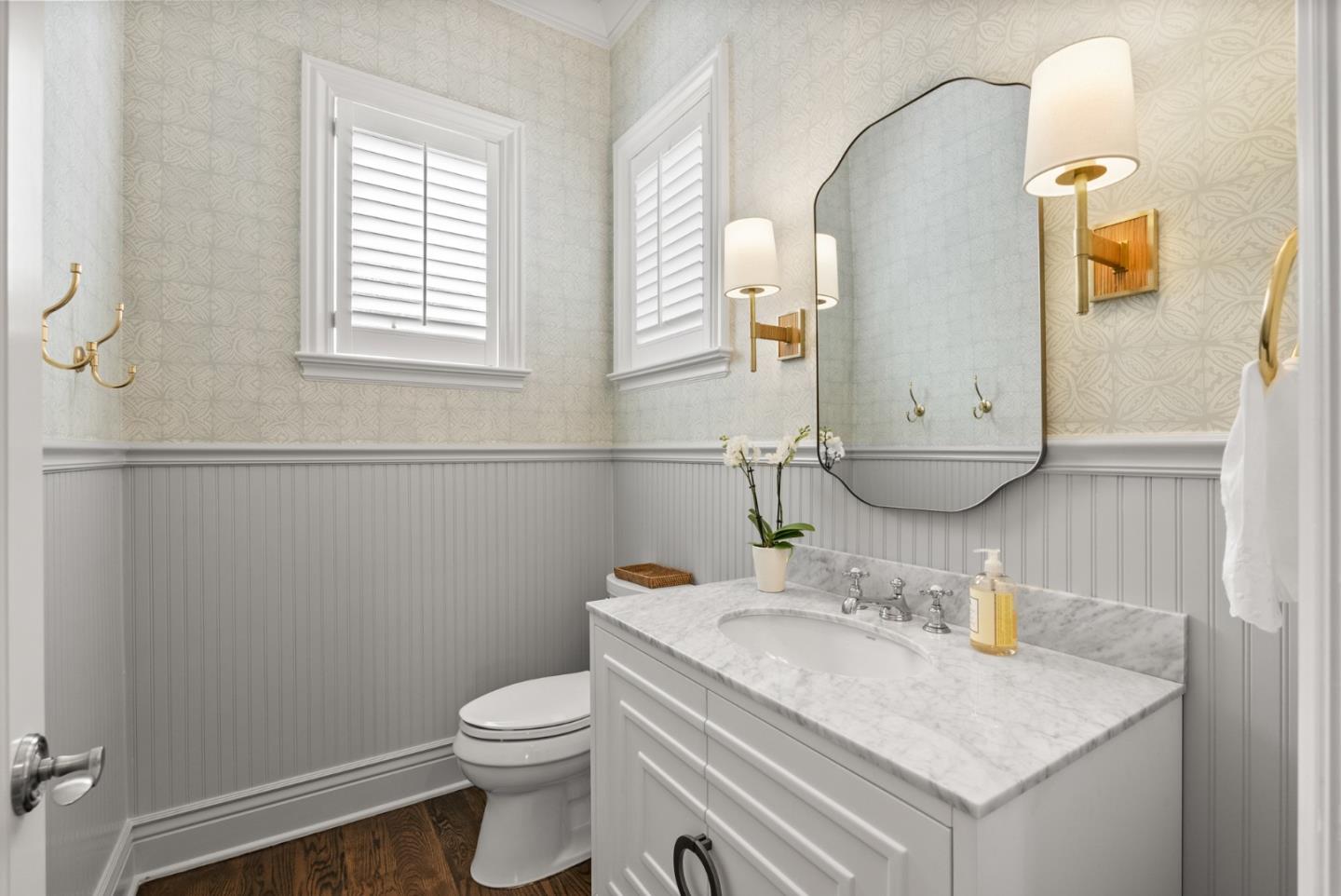 Detail Gallery Image 23 of 48 For 629 Lombardy Way, Redwood City,  CA 94062 - 5 Beds | 4/1 Baths