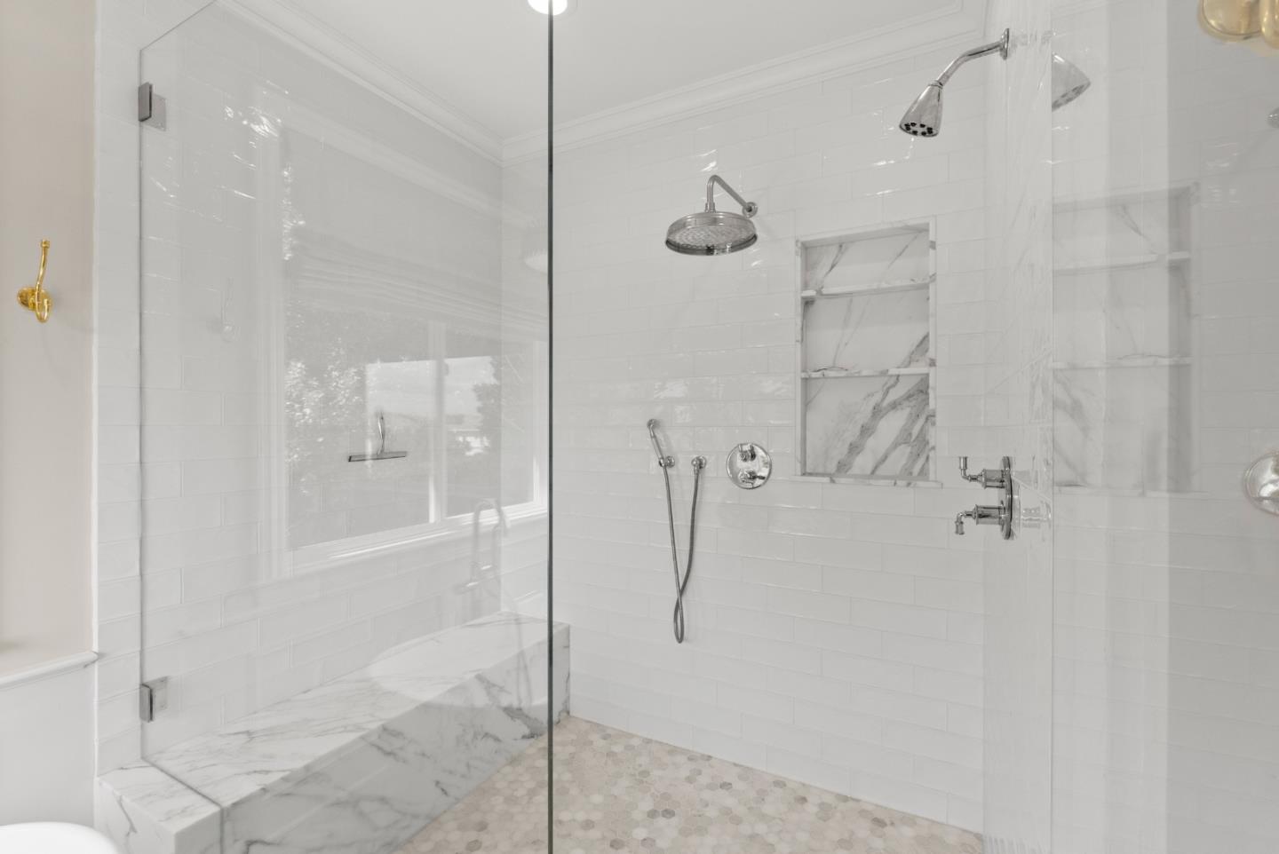 Detail Gallery Image 32 of 48 For 629 Lombardy Way, Redwood City,  CA 94062 - 5 Beds | 4/1 Baths