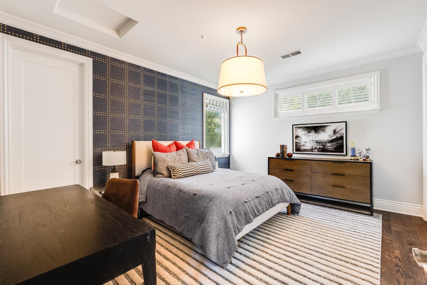 Detail Gallery Image 33 of 48 For 629 Lombardy Way, Redwood City,  CA 94062 - 5 Beds | 4/1 Baths