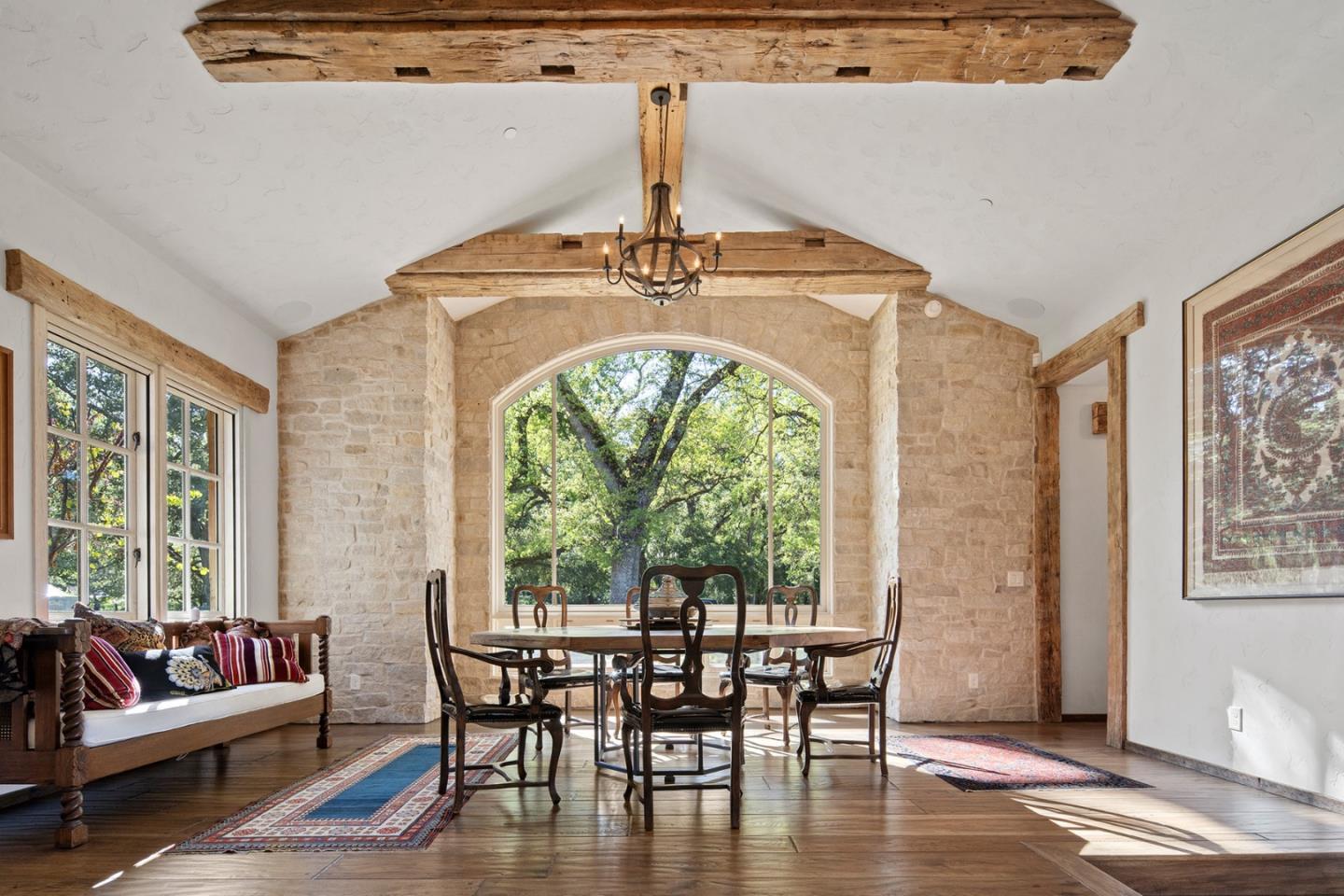 Detail Gallery Image 10 of 42 For 34205 Robinson Canyon Rd, Carmel,  CA 93923 - 6 Beds | 3/1 Baths