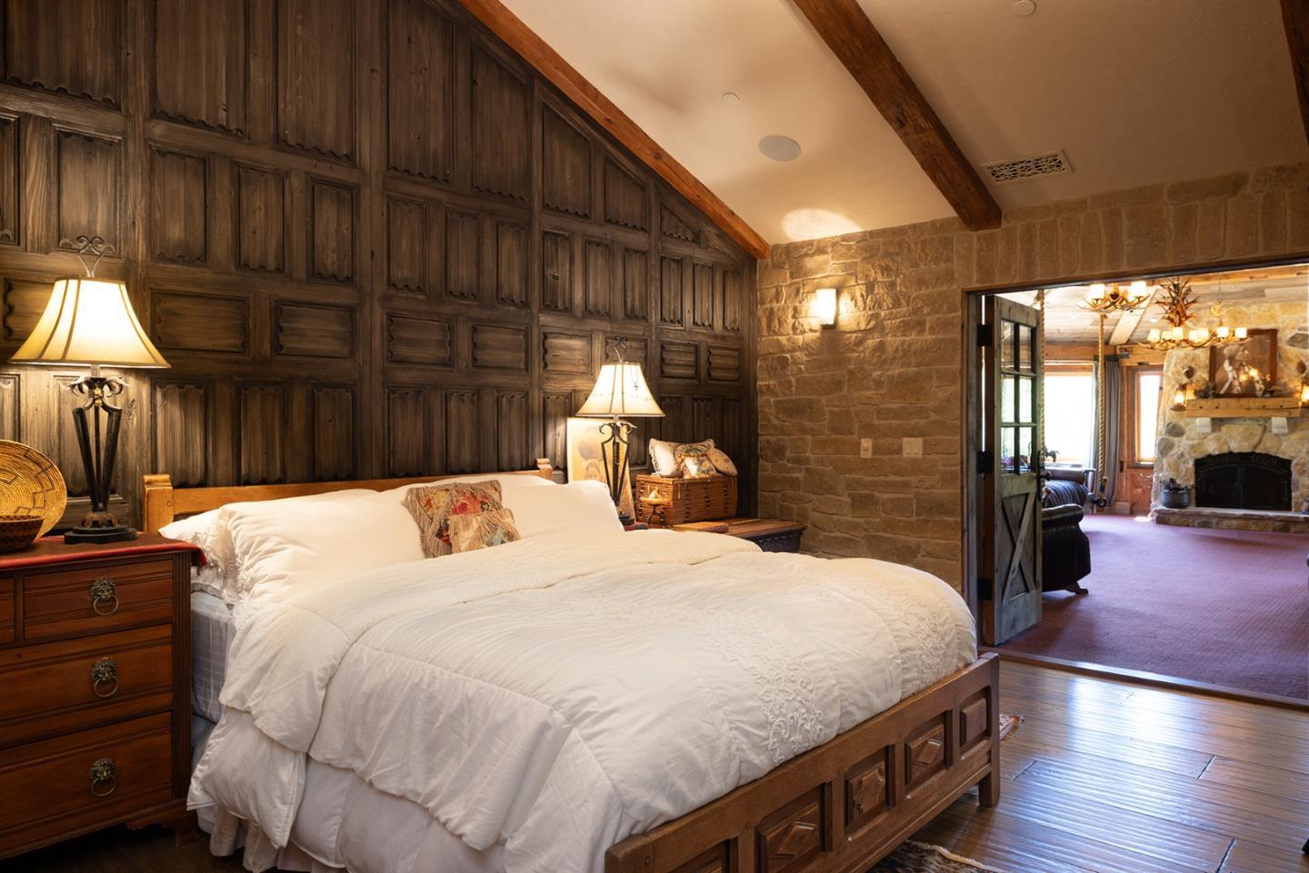 Detail Gallery Image 22 of 42 For 34205 Robinson Canyon Rd, Carmel,  CA 93923 - 6 Beds | 3/1 Baths